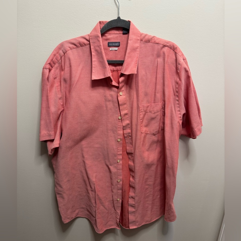 Men’s Van Heusen Classic Fit Short Sleeve Button Up Dress Shirt